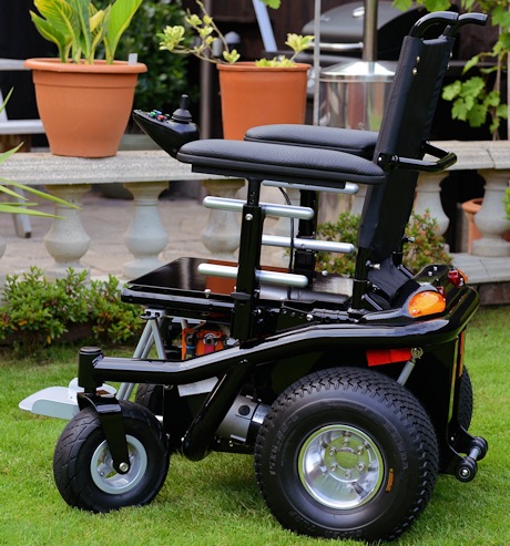 No cushion here, click for large view!