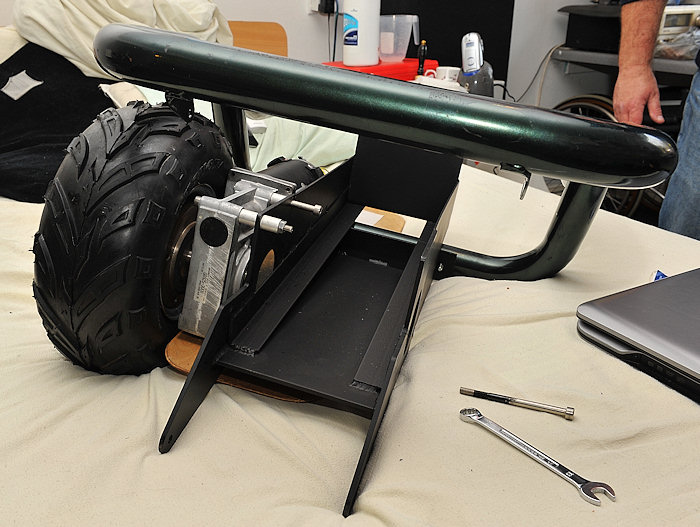 wheel/motor/narrowed battery tray showing the look of the rear