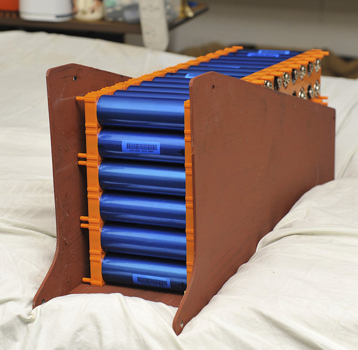 Fast long range lithium powerchair battery