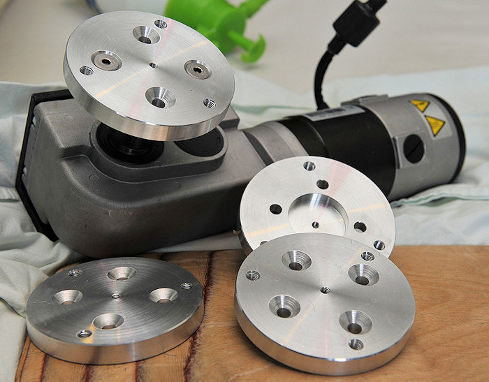 Groove motors, wheel adapters for bigger wheels!