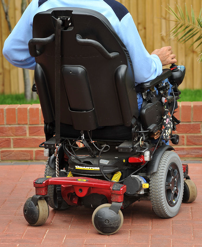 Q6000 Rear View, Quantum.